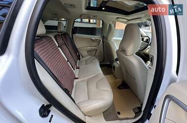 Внедорожник / Кроссовер Volvo XC60 2012 в 