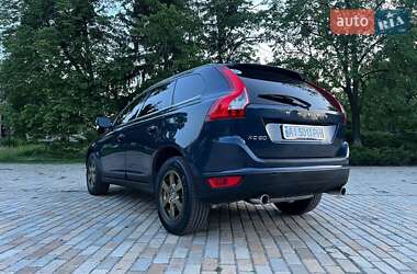 Позашляховик / Кросовер Volvo XC60 2012 в 