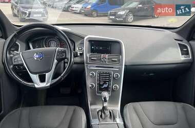 Внедорожник / Кроссовер Volvo XC60 2015 в 