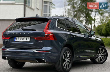 Внедорожник / Кроссовер Volvo XC60 2020 в 