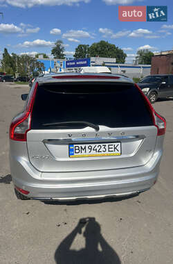 Внедорожник / Кроссовер Volvo XC60 2015 в 