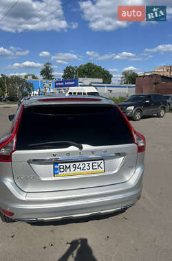 Внедорожник / Кроссовер Volvo XC60 2015 в 