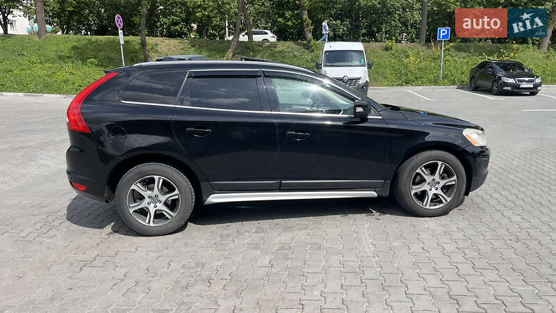 Внедорожник / Кроссовер Volvo XC60 2011 в Хмельницком