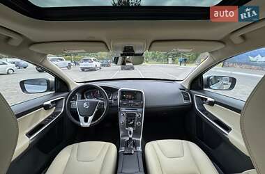 Внедорожник / Кроссовер Volvo XC60 2016 в Луцке