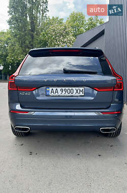Позашляховик / Кросовер Volvo XC60 2020 в 