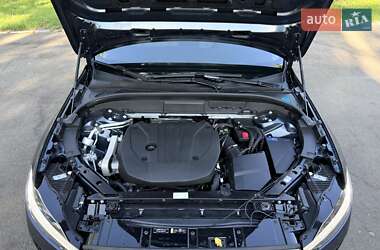 Внедорожник / Кроссовер Volvo XC60 2023 в 