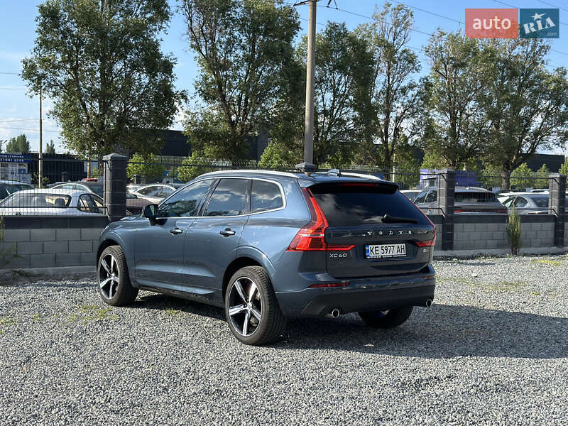 Позашляховик / Кросовер Volvo XC60 2021 в Дніпрі