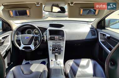 Внедорожник / Кроссовер Volvo XC60 2010 в 