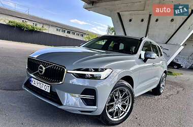 Внедорожник / Кроссовер Volvo XC60 2023 в Киеве