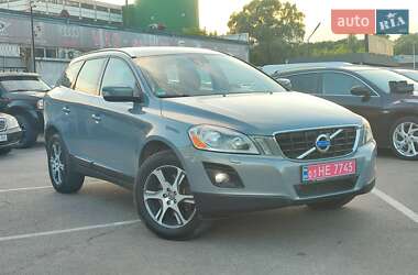 Внедорожник / Кроссовер Volvo XC60 2010 в 