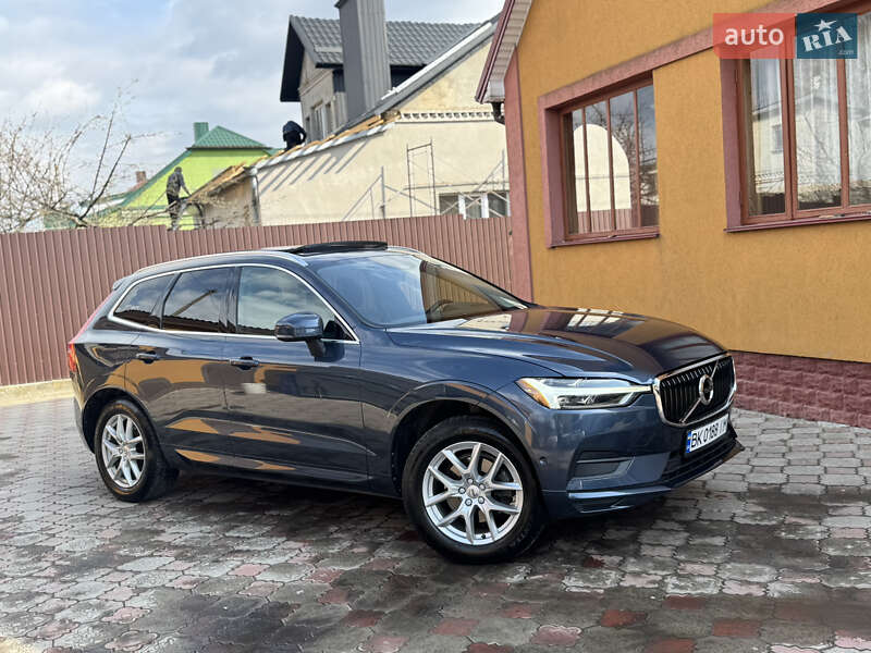 Внедорожник / Кроссовер Volvo XC60 2017 в Ровно