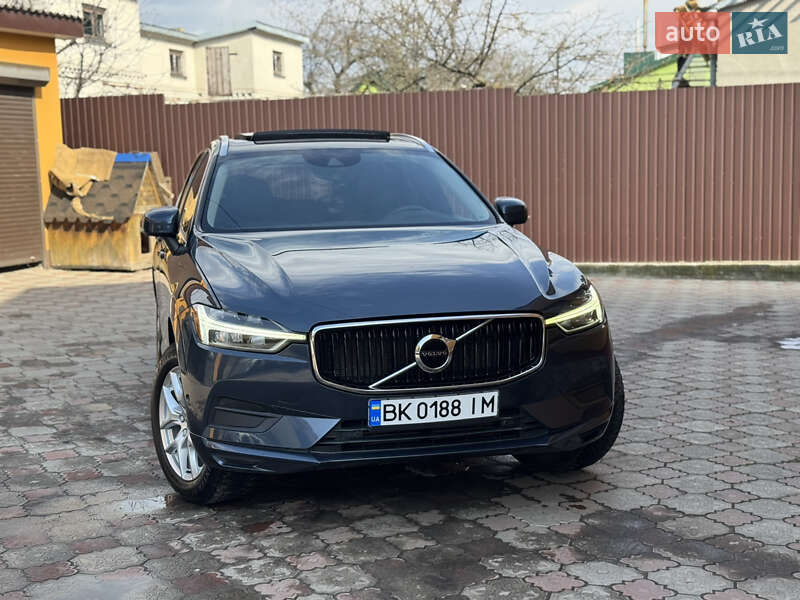 Внедорожник / Кроссовер Volvo XC60 2017 в Ровно