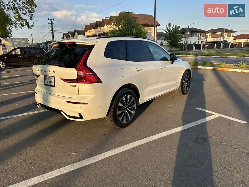 Внедорожник / Кроссовер Volvo XC60 2024 в Киеве фото 19 Внедорожник / Кроссовер Volvo XC60 2024 в Киеве