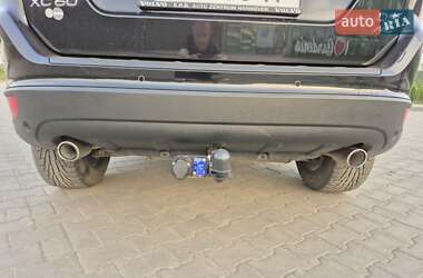 Позашляховик / Кросовер Volvo XC60 2013 в 
