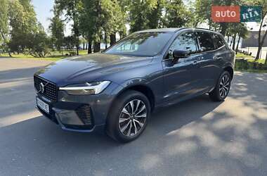Внедорожник / Кроссовер Volvo XC60 2022 в 