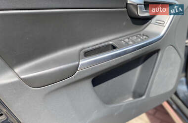 Внедорожник / Кроссовер Volvo XC60 2012 в 