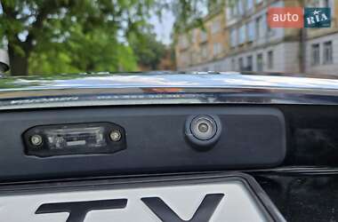 Внедорожник / Кроссовер Volvo XC60 2015 в 