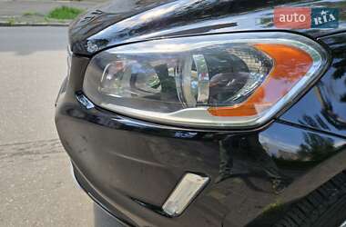 Внедорожник / Кроссовер Volvo XC60 2015 в 