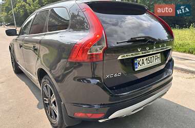 Внедорожник / Кроссовер Volvo XC60 2016 в 