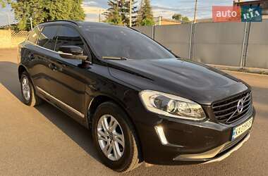 Позашляховик / Кросовер Volvo XC60 2016 в Києві