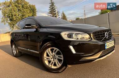Внедорожник / Кроссовер Volvo XC60 2016 в Киеве