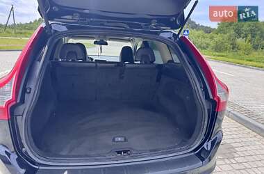 Внедорожник / Кроссовер Volvo XC60 2010 в 