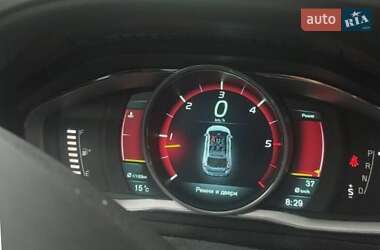 Внедорожник / Кроссовер Volvo XC60 2014 в 
