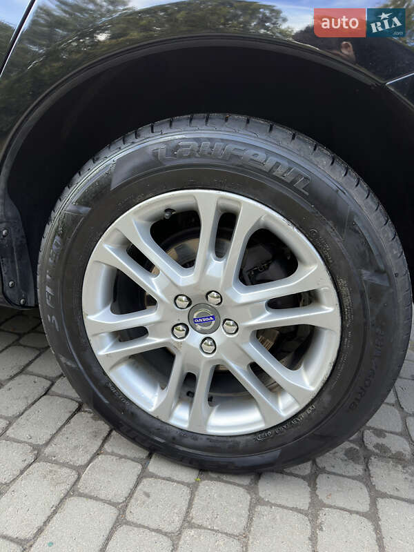 Позашляховик / Кросовер Volvo XC60 2015 в Львові