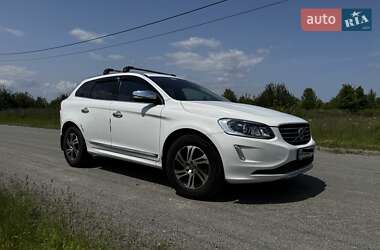 Внедорожник / Кроссовер Volvo XC60 2016 в 