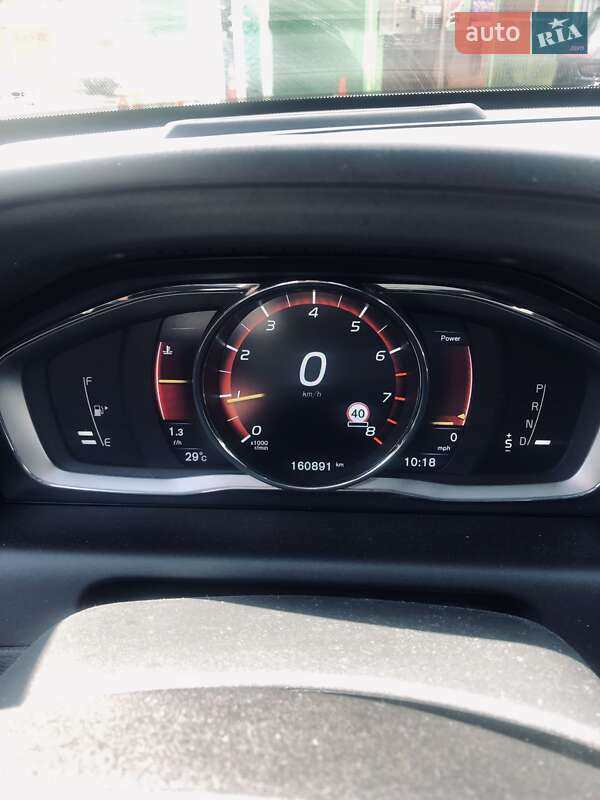 Внедорожник / Кроссовер Volvo XC60 2015 в Броварах
