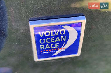 Внедорожник / Кроссовер Volvo XC60 2014 в 