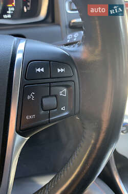 Внедорожник / Кроссовер Volvo XC60 2014 в 