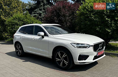 Внедорожник / Кроссовер Volvo XC60 2019 в 
