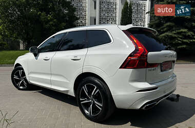 Внедорожник / Кроссовер Volvo XC60 2019 в 