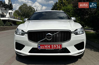 Внедорожник / Кроссовер Volvo XC60 2019 в 