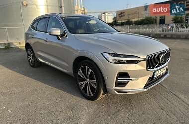 Позашляховик / Кросовер Volvo XC60 2021 в Києві