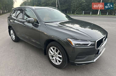 Внедорожник / Кроссовер Volvo XC60 2018 в 