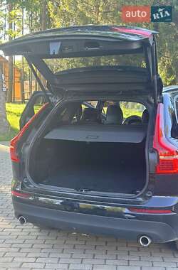 Внедорожник / Кроссовер Volvo XC60 2019 в 