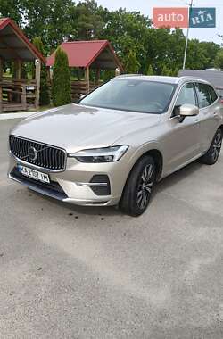 Внедорожник / Кроссовер Volvo XC60 2022 в Киеве