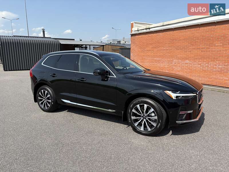 Volvo XC60 2023