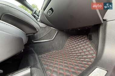 Внедорожник / Кроссовер Volvo XC60 2020 в 