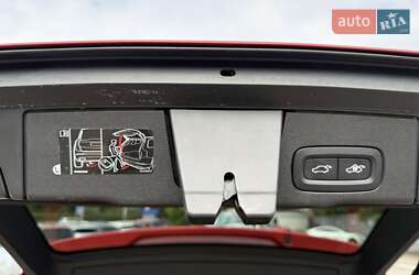 Внедорожник / Кроссовер Volvo XC60 2020 в 