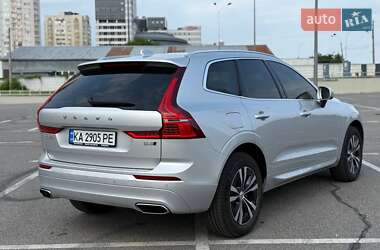 Внедорожник / Кроссовер Volvo XC60 2020 в 
