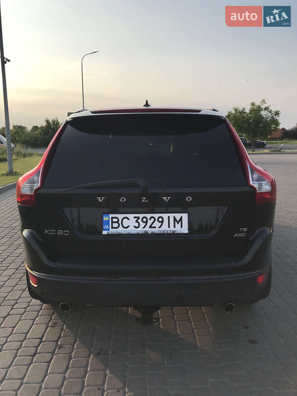 Внедорожник / Кроссовер Volvo XC60 2010 в Городке фото 2 Внедорожник / Кроссовер Volvo XC60 2010 в Городке