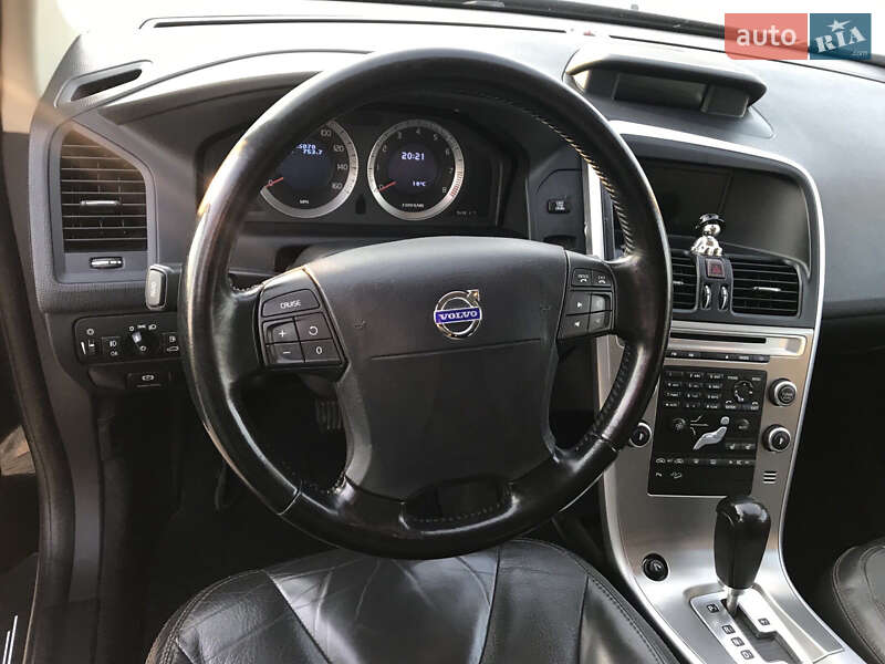 Внедорожник / Кроссовер Volvo XC60 2010 в Городке фото 10 Внедорожник / Кроссовер Volvo XC60 2010 в Городке