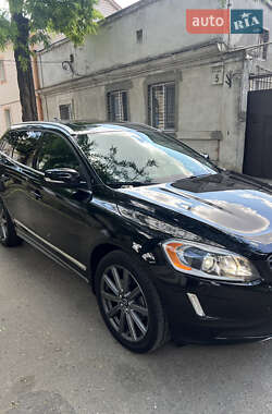 Внедорожник / Кроссовер Volvo XC60 2015 в Одессе
