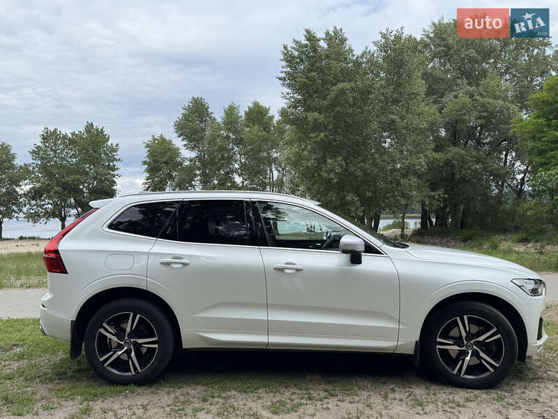 Внедорожник / Кроссовер Volvo XC60 2018 в Черкассах