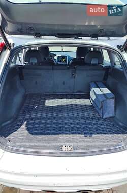 Внедорожник / Кроссовер Volvo XC60 2015 в 