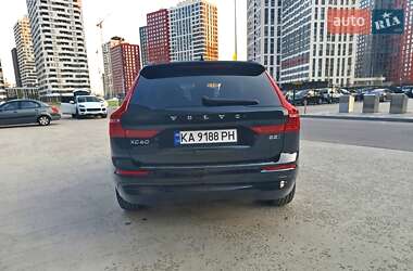 Внедорожник / Кроссовер Volvo XC60 2022 в 