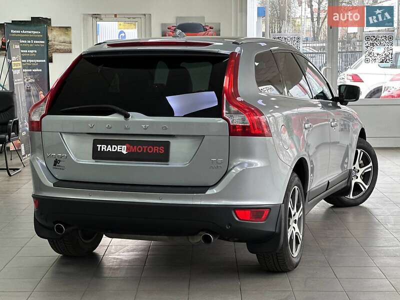 Внедорожник / Кроссовер Volvo XC60 2012 в Киеве